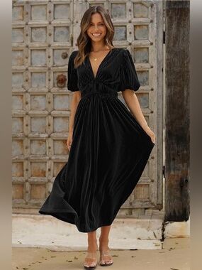 V-Neck Black Pleated Midi Dress with Puff Sleeves